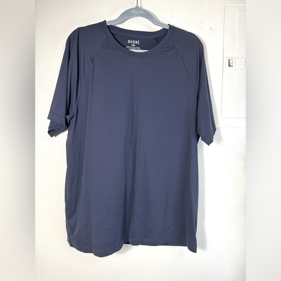 XL Rhône tee shirt casual and workout athletic shirt in navy blue - Picture 4 of 11